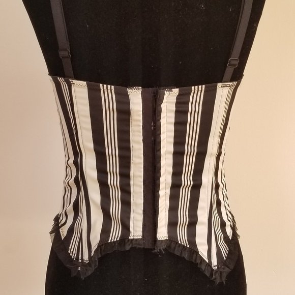 Chantal Thomass Bustier 36D NWT - Picture 2 of 7